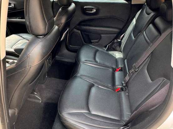 JEEP-COMPASS-2.0 16V FLEX LIMITED AUTOMÁTICO JEEP-COMPASS-2018