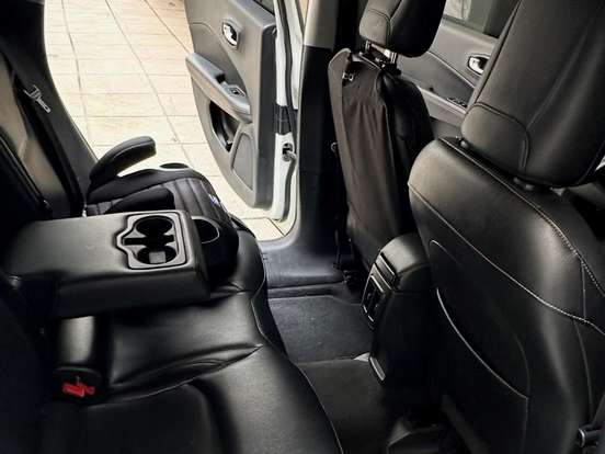 JEEP-COMPASS-2.0 16V FLEX LIMITED AUTOMÁTICO JEEP-COMPASS-2018