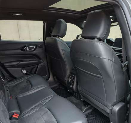 JEEP-COMPASS-2.0 HURRICANE 4 TURBO GASOLINA BLACKHAWK AT9 JEEP-COMPASS-2024