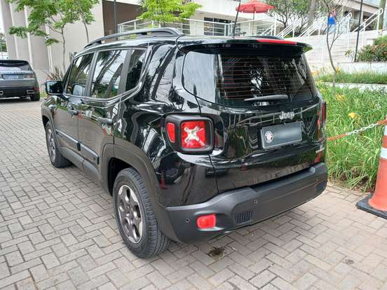 JEEP-RENEGADE-1.8 16V FLEX SPORT 4P AUTOMÁTICO JEEP-RENEGADE-2015