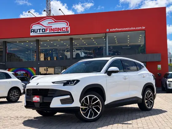 JETOUR S06 1.5 TGDI PHEV PREMIUM DHT