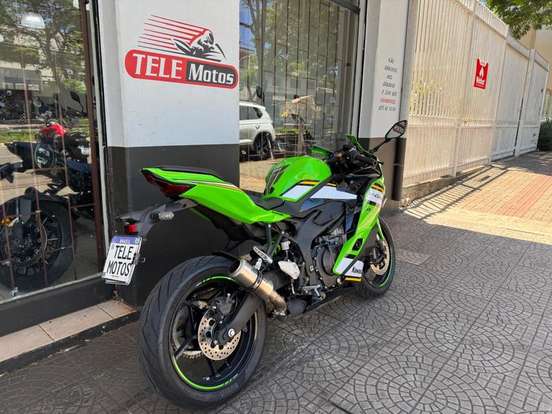KAWASAKI-NINJA ZX-4RR KAWASAKI-NINJA ZX-4RR-2025