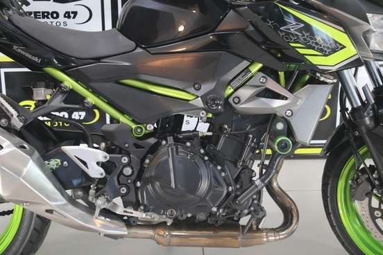 KAWASAKI-Z400-2020