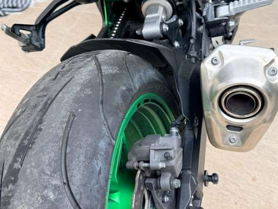 KAWASAKI-Z900 KAWASAKI-Z900-2023