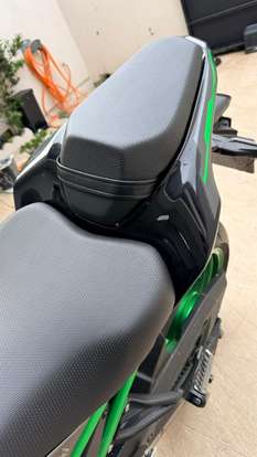 KAWASAKI-Z900-2023