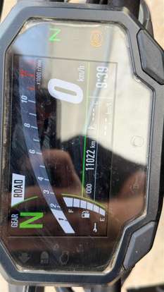 KAWASAKI-Z900-2023