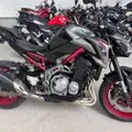 KAWASAKI Z900 KAWASAKI Z900