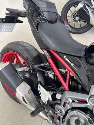 KAWASAKI-Z900-2019
