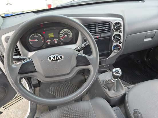 KIA-BONGO-2.5 TD DIESEL STD CS MANUAL KIA-BONGO-2020