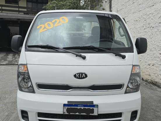 KIA-BONGO-2020