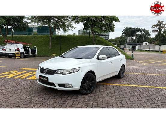 KIA-CERATO-1.6 E.221 SEDAN 16V GASOLINA 4P AUTOMÁTICO KIA-CERATO-2012
