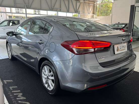 KIA-CERATO-2018