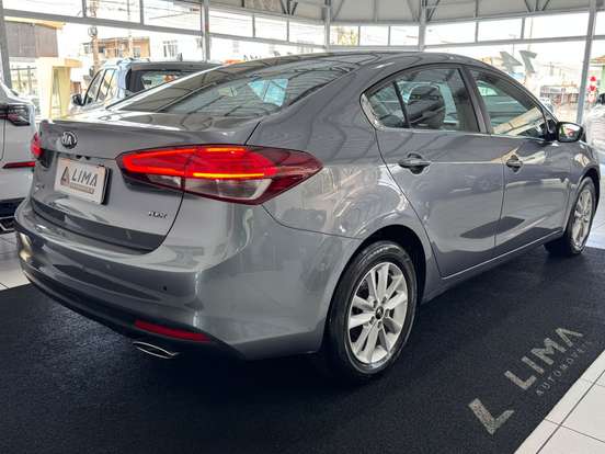 KIA-CERATO-1.6 SX 16V FLEX 4P AUTOMÁTICO KIA-CERATO-2018