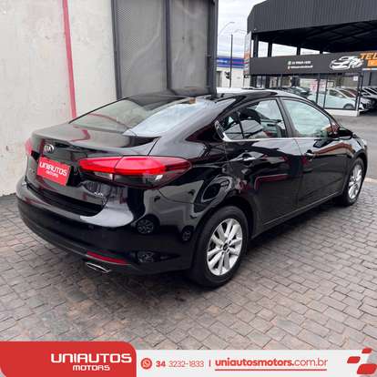 KIA-CERATO-2018