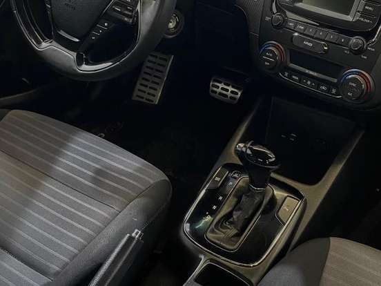 KIA-CERATO-1.6 SX 16V FLEX 4P AUTOMÁTICO KIA-CERATO-2019