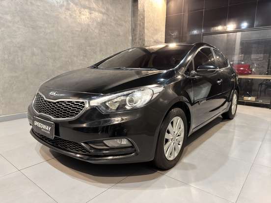 KIA-CERATO-1.6 SX 16V FLEX 4P AUTOMÁTICO KIA-CERATO-2013