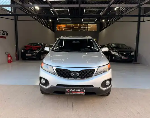 KIA-SORENTO-2011