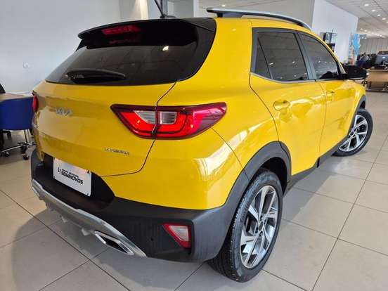 KIA-STONIC-2021