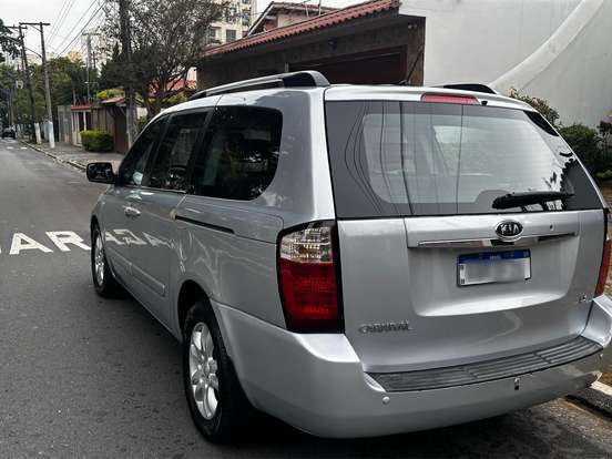 KIA-CARNIVAL-3.8 EX V6 24V GASOLINA 4P AUTOMATICO KIA-CARNIVAL-2008