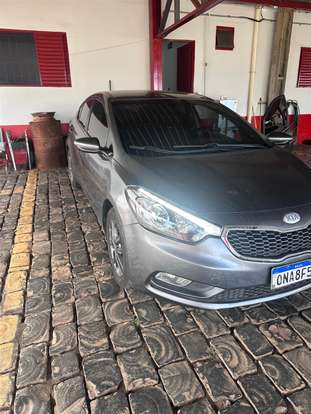 KIA-CERATO-1.6 SX 16V FLEX 4P AUTOMÁTICO KIA-CERATO-2013