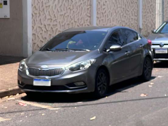 KIA-CERATO-1.6 SX 16V FLEX 4P AUTOMÁTICO KIA-CERATO-2013