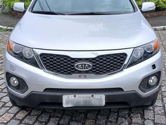 KIA-SORENTO-3.5 V6 GASOLINA EX 7L 4WD AUTOMÁTICO KIA-SORENTO-2011
