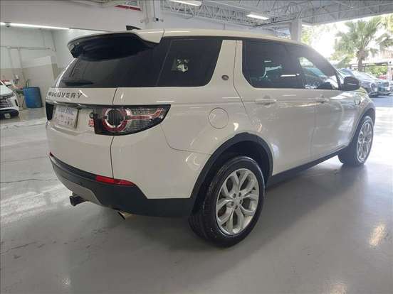 LAND ROVER-DISCOVERY SPORT-2017