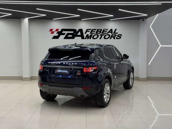 LAND ROVER-RANGE ROVER EVOQUE-2.0 PURE 4WD 16V GASOLINA 4P AUTOMÁTICO LAND ROVER-RANGE ROVER EVOQUE-2014
