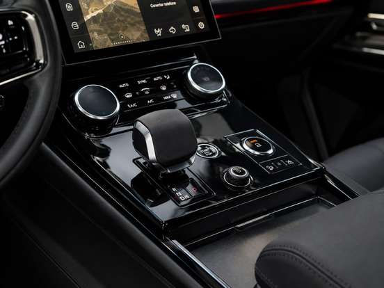 LAND ROVER-RANGE ROVER SPORT-4.4 P530 GASOLINA FIRST EDITION AWD AUTOMÁTICO LAND ROVER-RANGE ROVER SPORT-2022