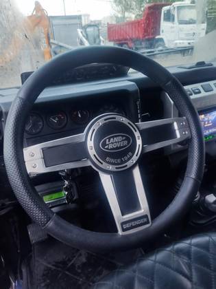 LAND ROVER DEFENDER 2.5 90 SW TETO RIGIDO 4X4 TURBO INTERCOOLER DIESEL 2P MANUAL