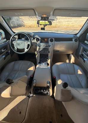 LAND ROVER-DISCOVERY 4-3.0 SE 4X4 V6 24V BI-TURBO DIESEL 4P AUTOMÁTICO LAND ROVER-DISCOVERY 4-2015