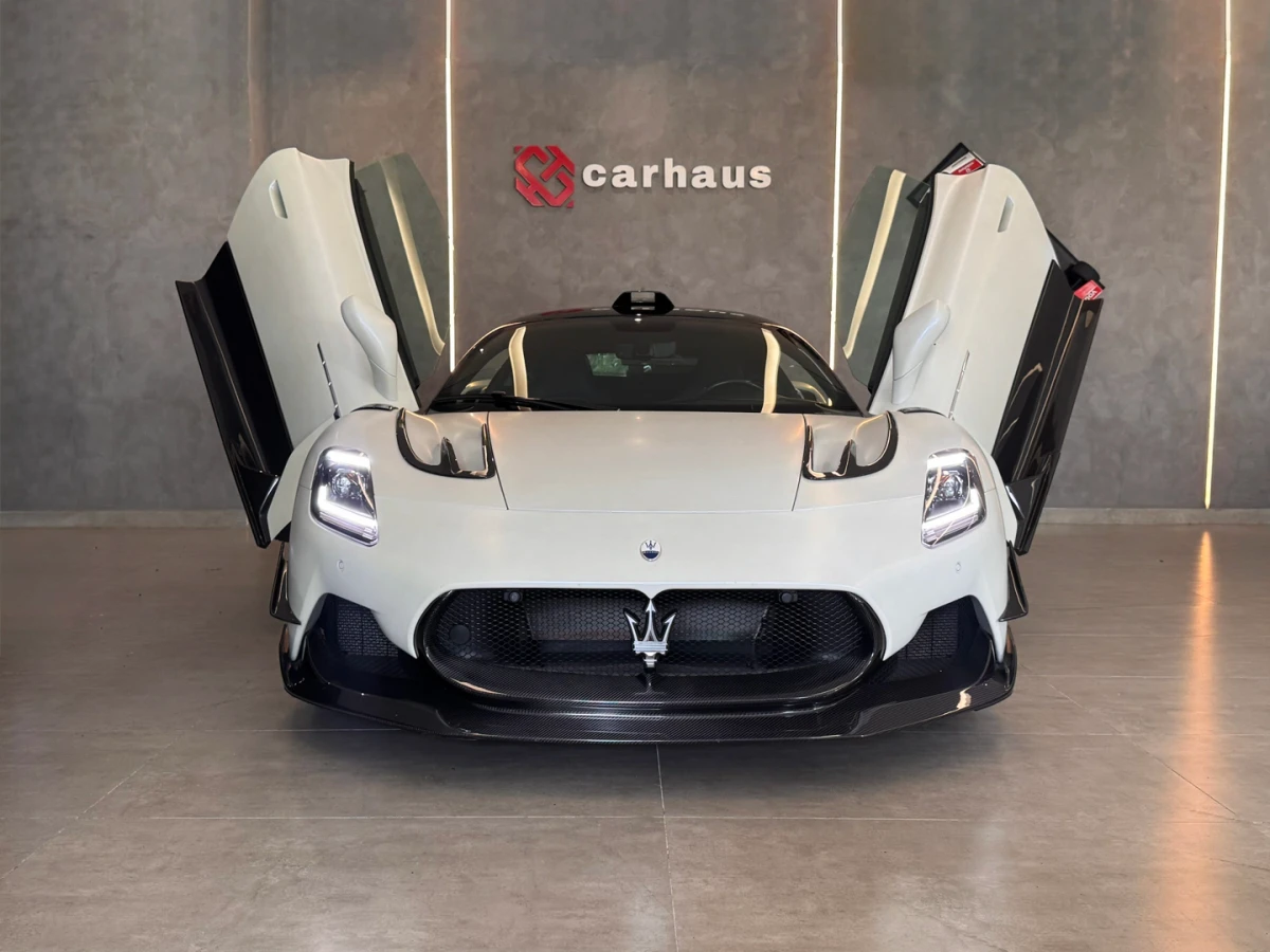 Maserati MC20 — foto 2