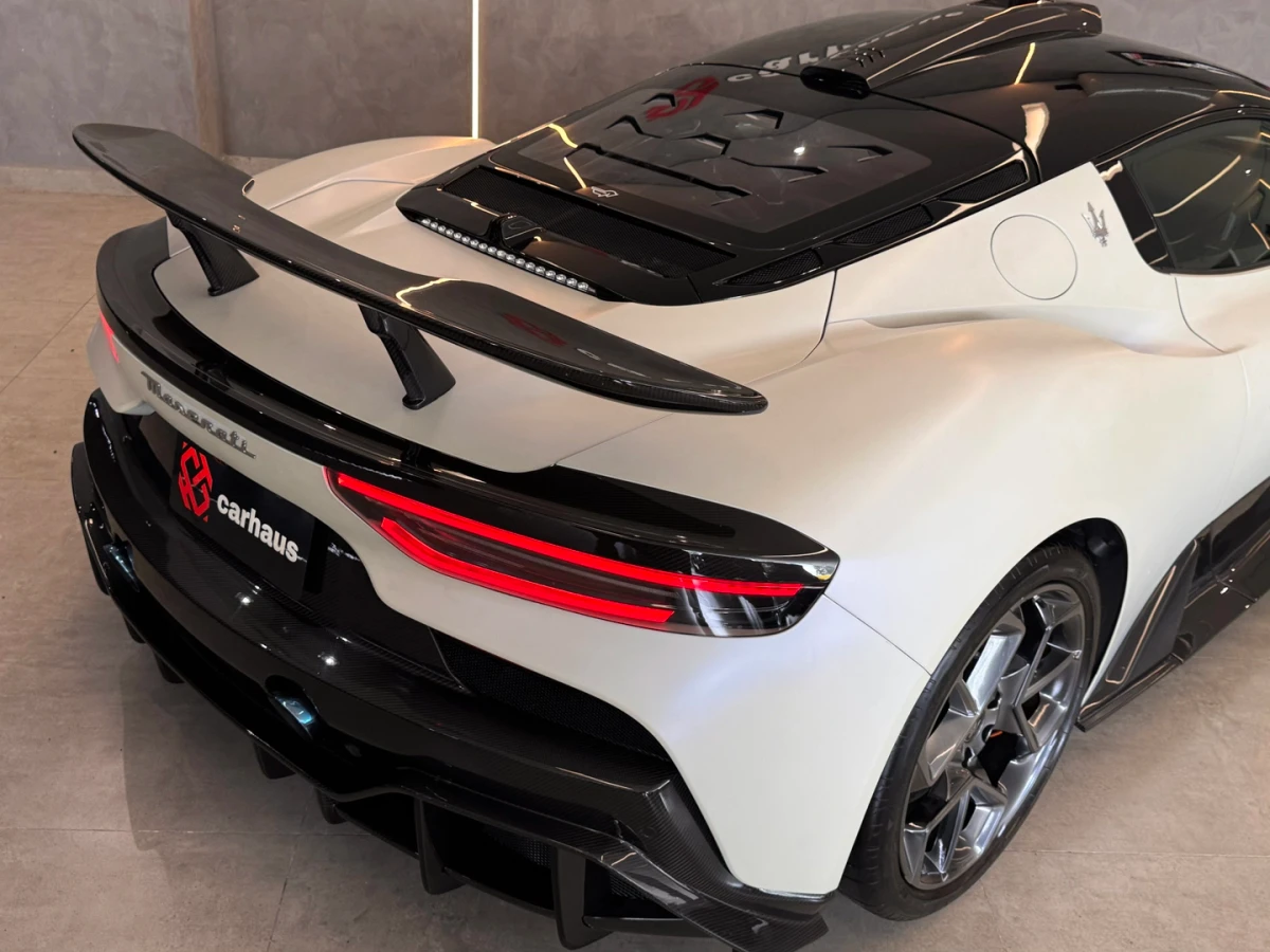 Maserati MC20 — foto 8