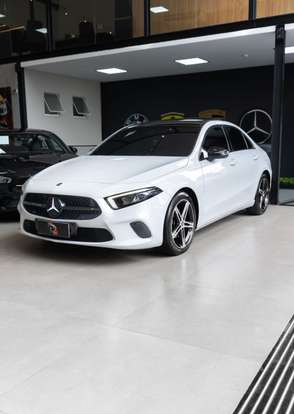 MERCEDES-BENZ-A 200-2020