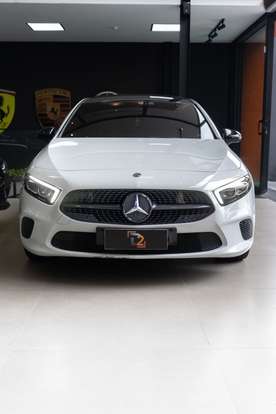 MERCEDES-BENZ-A 200-2020