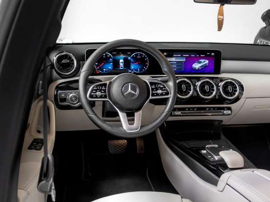 MERCEDES-BENZ-A 200-1.3 CGI GASOLINA ADVANCE SEDAN 7G-DCT MERCEDES-BENZ-A 200-2020