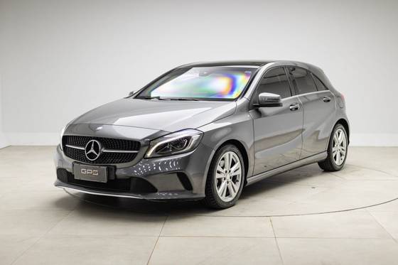 MERCEDES-BENZ A 200 1.6 CGI FLEX 7G-DCT