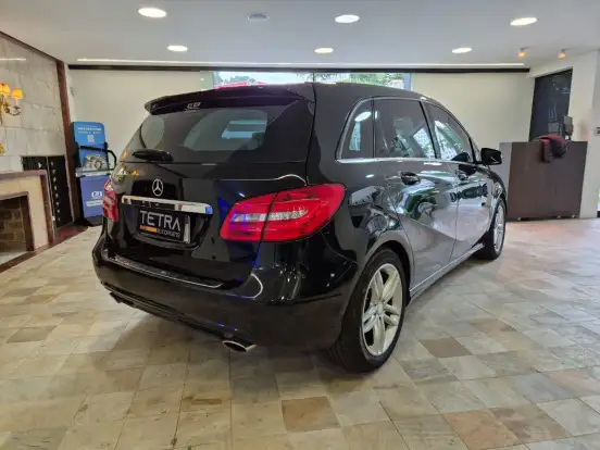 MERCEDES-BENZ-B 200-1.6 SPORT TURBO GASOLINA 4P AUTOMÁTICO MERCEDES-BENZ-B 200-2012