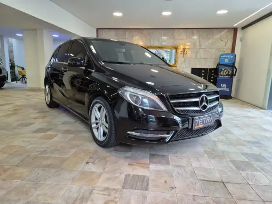 MERCEDES-BENZ-B 200-1.6 SPORT TURBO GASOLINA 4P AUTOMÁTICO MERCEDES-BENZ-B 200-2012