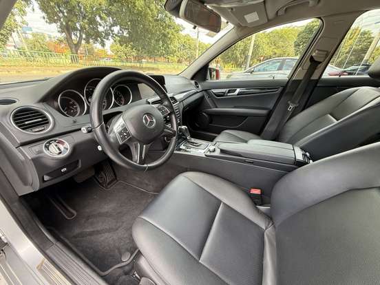 MERCEDES-BENZ-C 180-2013