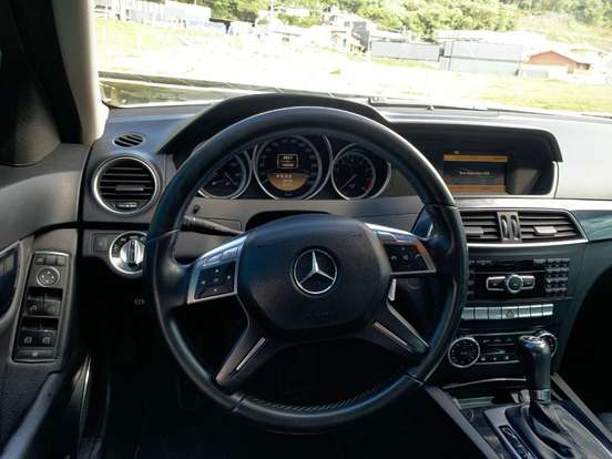 MERCEDES-BENZ-C 180-2012