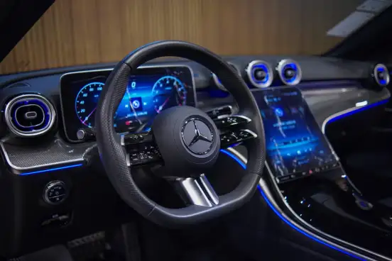 MERCEDES-BENZ-C 200-2025