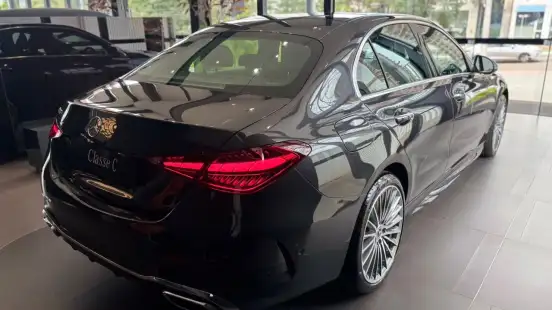 MERCEDES-BENZ-C 200-2026