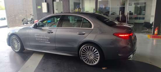 MERCEDES-BENZ-C 200-2025
