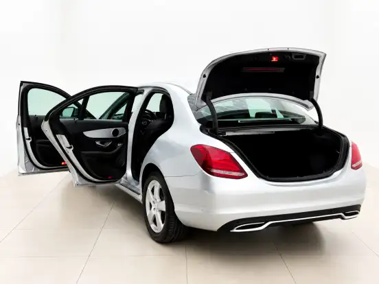 MERCEDES-BENZ-C 200-2.0 CGI AVANTGARDE 16V GASOLINA 4P AUTOMÁTICO MERCEDES-BENZ-C 200-2015