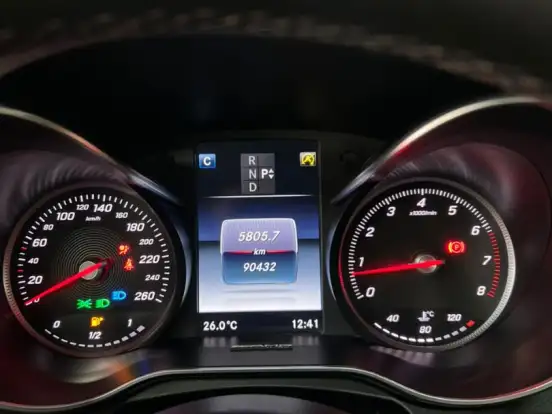 MERCEDES-BENZ-C 250-2.0 CGI GASOLINA AVANTGARDE 9G-TRONIC MERCEDES-BENZ-C 250-2017