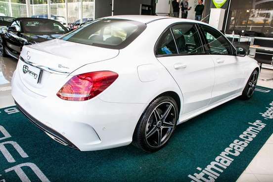 MERCEDES-BENZ-C 300-2017