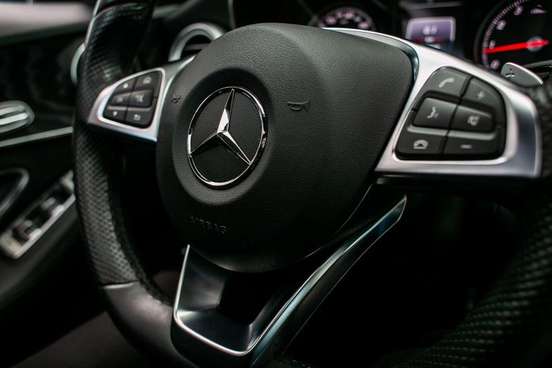 MERCEDES-BENZ-C 300-2017