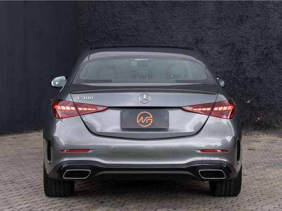 MERCEDES-BENZ-C 300-2.0 EQ BOOST HÍBRIDO AMG LINE 9G-TRONIC MERCEDES-BENZ-C 300-2024