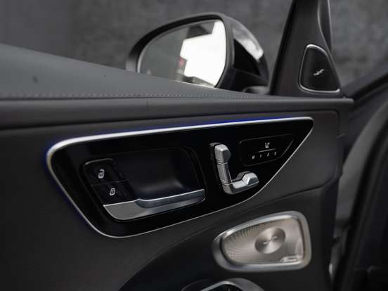 MERCEDES-BENZ-C 300-2.0 EQ BOOST HÍBRIDO AMG LINE 9G-TRONIC MERCEDES-BENZ-C 300-2024